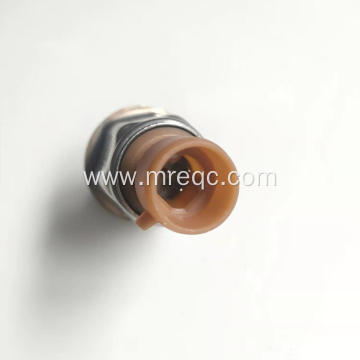 3pp6-8 Common Rail Fuel Pressure Sensor